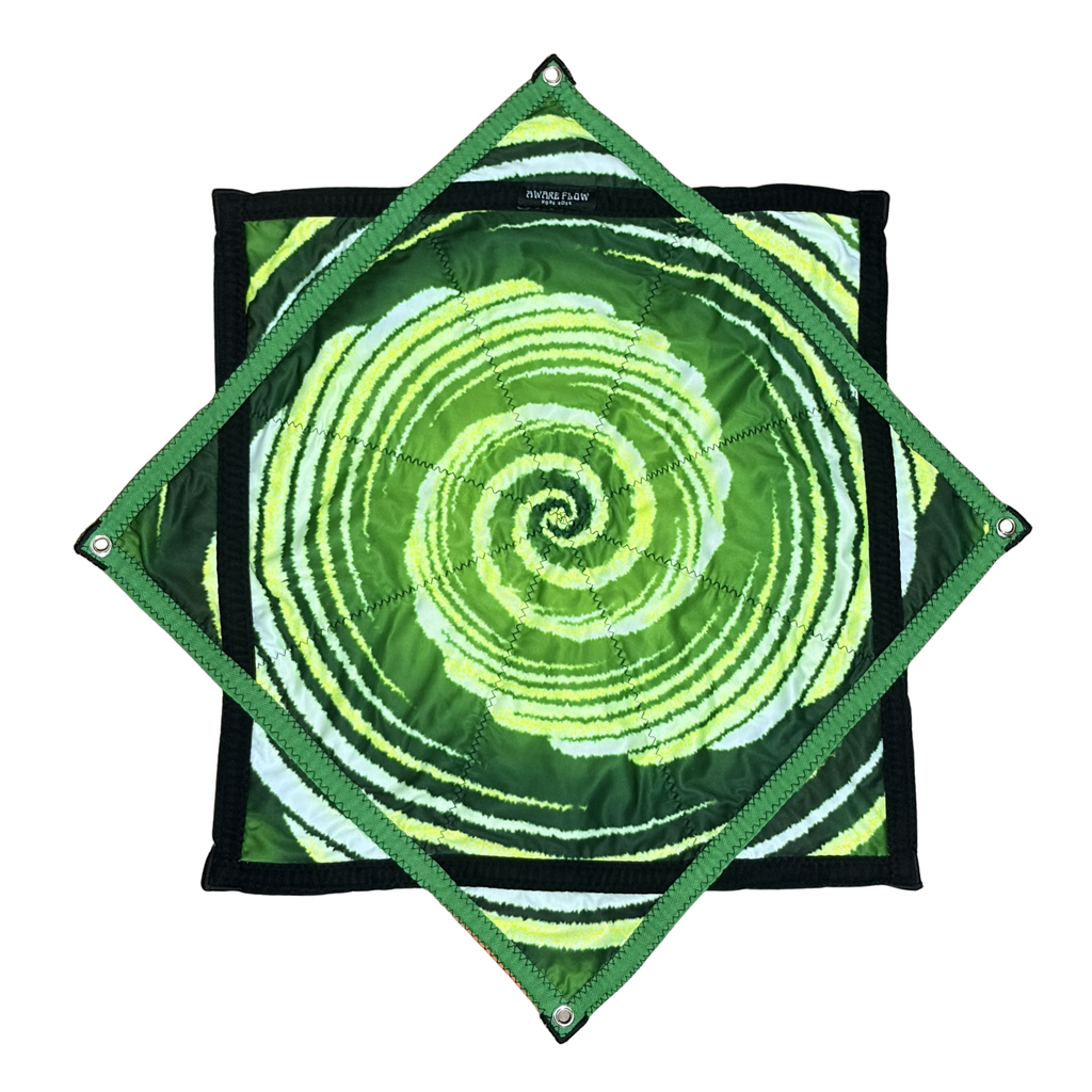 Glowing Classic Swirl UV Reactive Dapo Flowstar